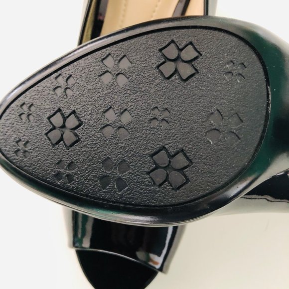 NATURALIZER Black Patent Peep Toe Kitten Heels 7M - Picture 6 of 6